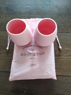 Odeme Pink Silicone Stemless Wine Glasses with Pouch #picnic #beach #poolside
